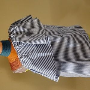 GAP ONE SLEEVE BLOUSE